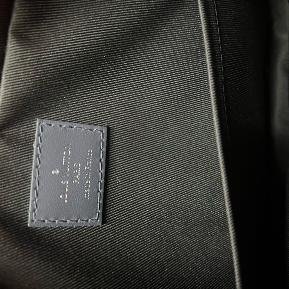 LOUIS VUITTON Duo messenger Shoulder Bag - Picture 3 of 4